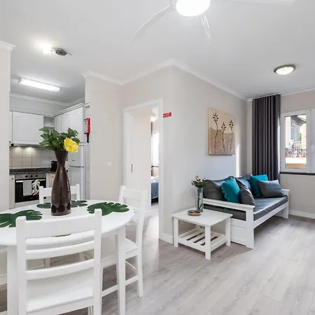 Imperatriz I - By Wehost Funchal