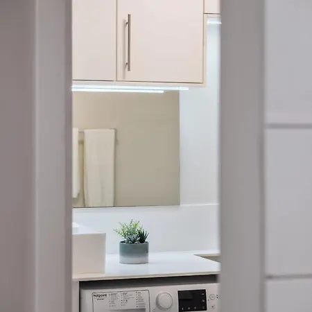 Imperatriz I - By Wehost *